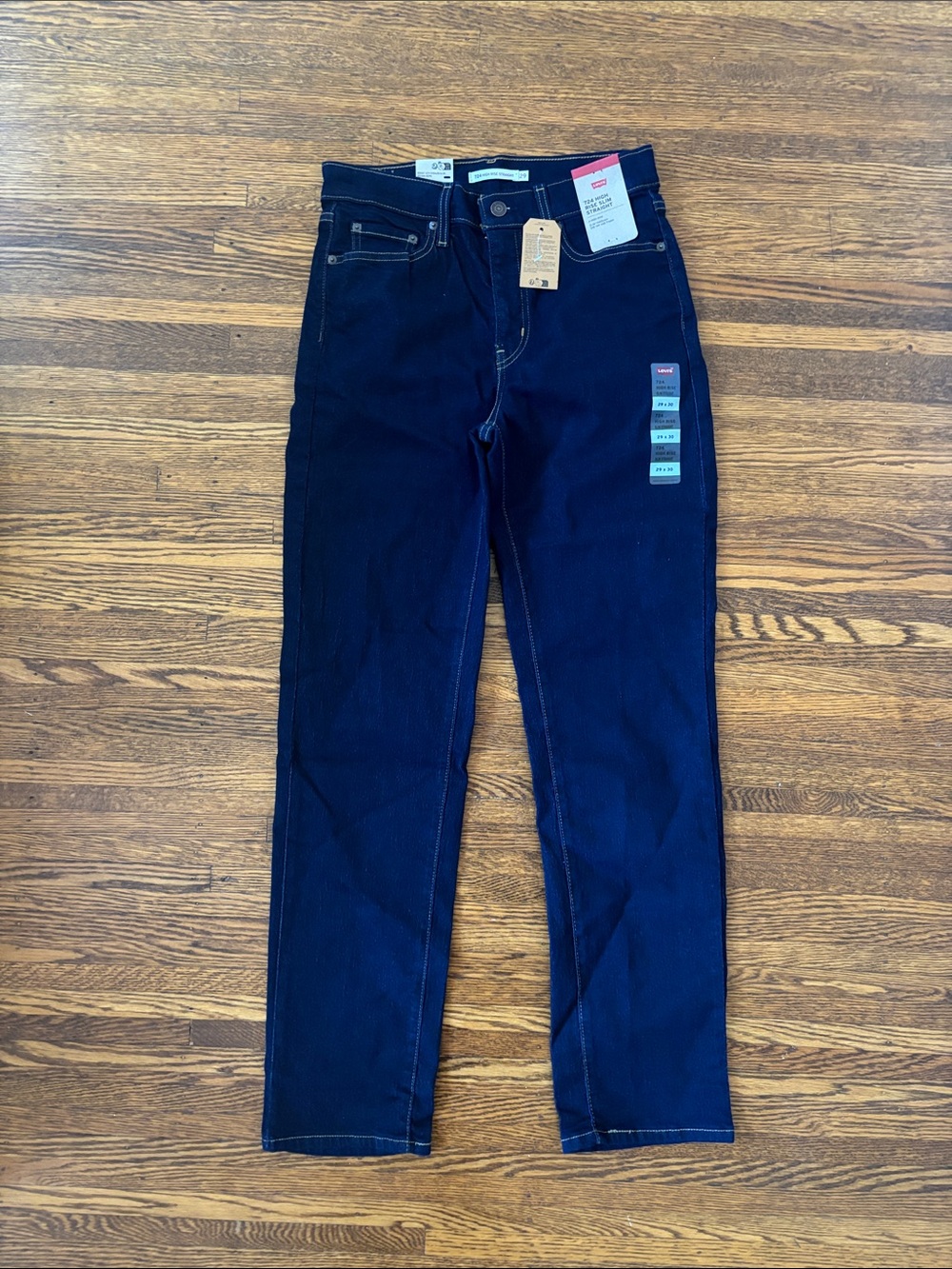 Levi’s 724 high rise slim straight jeans